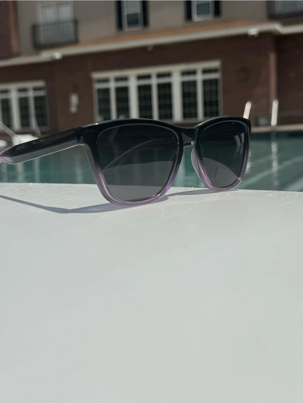 Women's Ombré Black to Lavender Cat-Eye Sunglasses